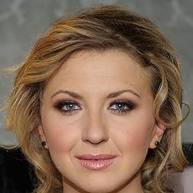 Nina Arianda